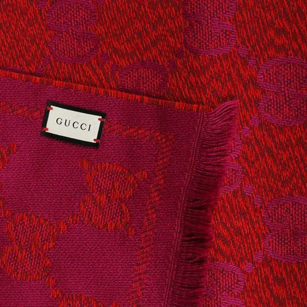 NEW GUCCI GG Jacquard Wool Scarf in Red And Pink $590 Authentic